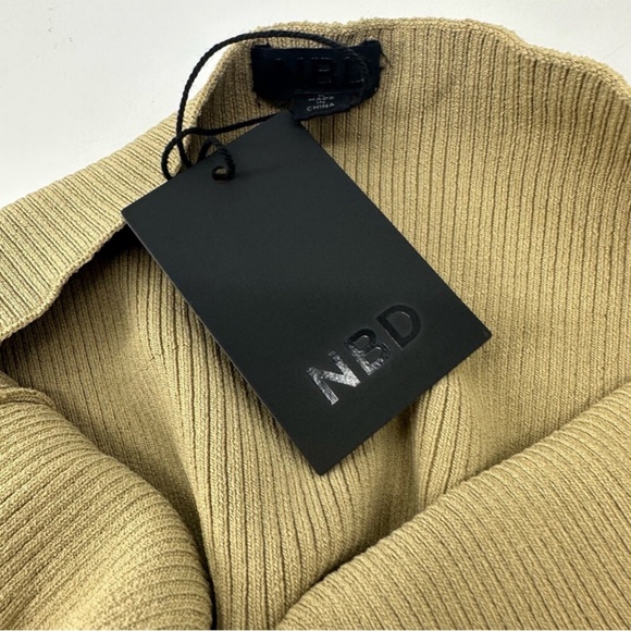 Revolve NBD Eva Off Shoulder Ribbed Top Taupe Size Large New with Tag - Picture 11 of 13